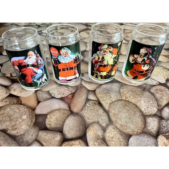 (4) HOLIDAY SANTA COCA COLA GLASSES - Picture 2 of 11